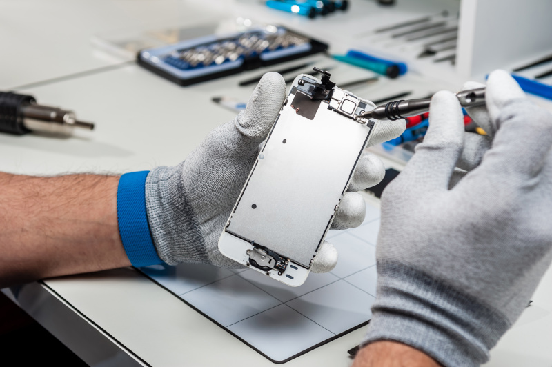 Reparatur eines Smartphones